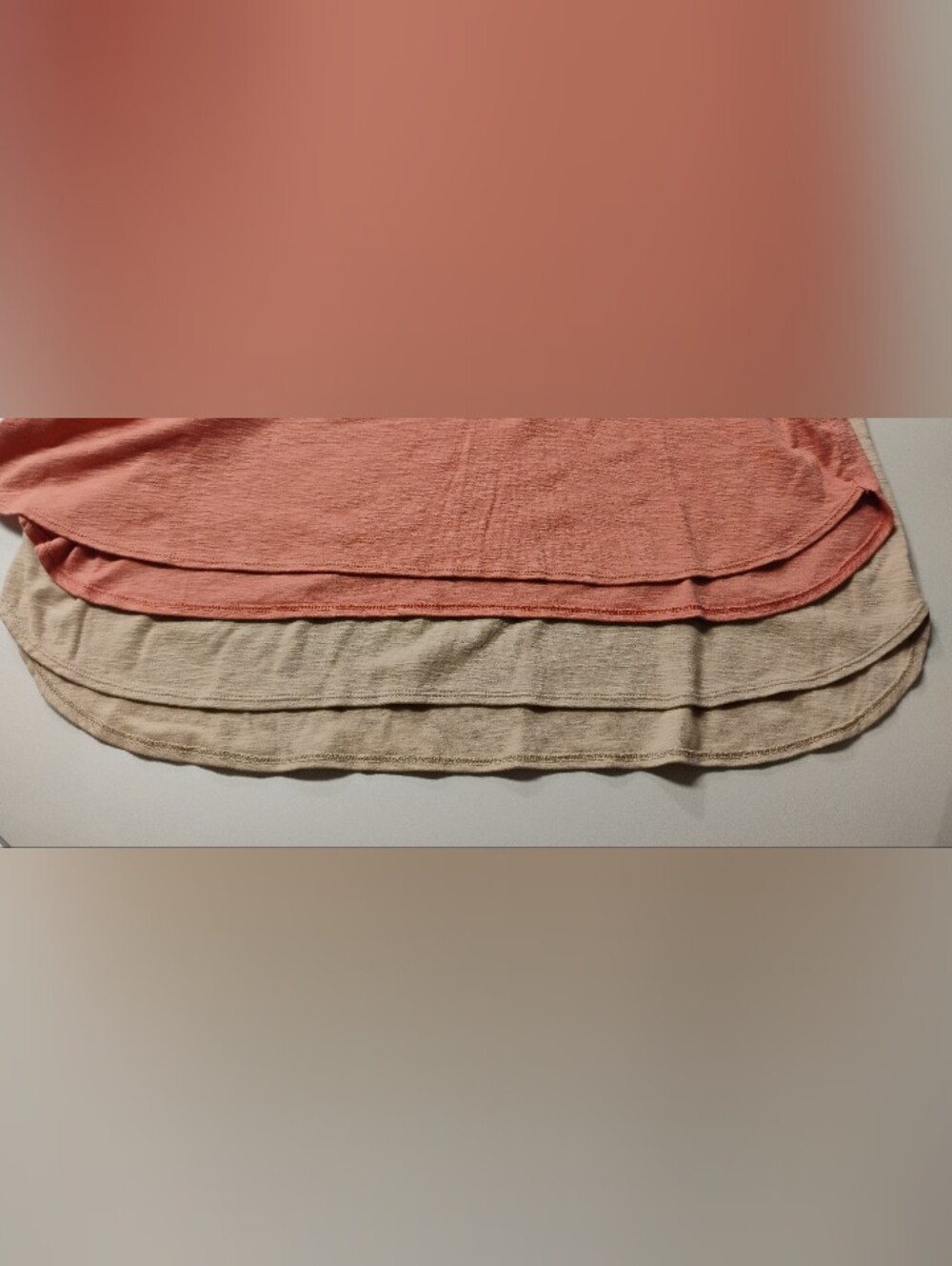 Kirkland Signature Bundle Of 2 - 3/4 Sleeve Tees in Pink and Beige - Picture 7 of 7